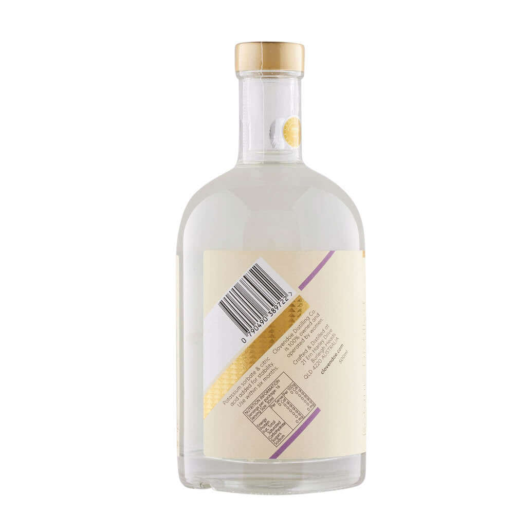 Clovendoe ZERO Non-Alcohol Botanical Spirit bottle, showcasing label and barcode, handcrafted and sugar-free.