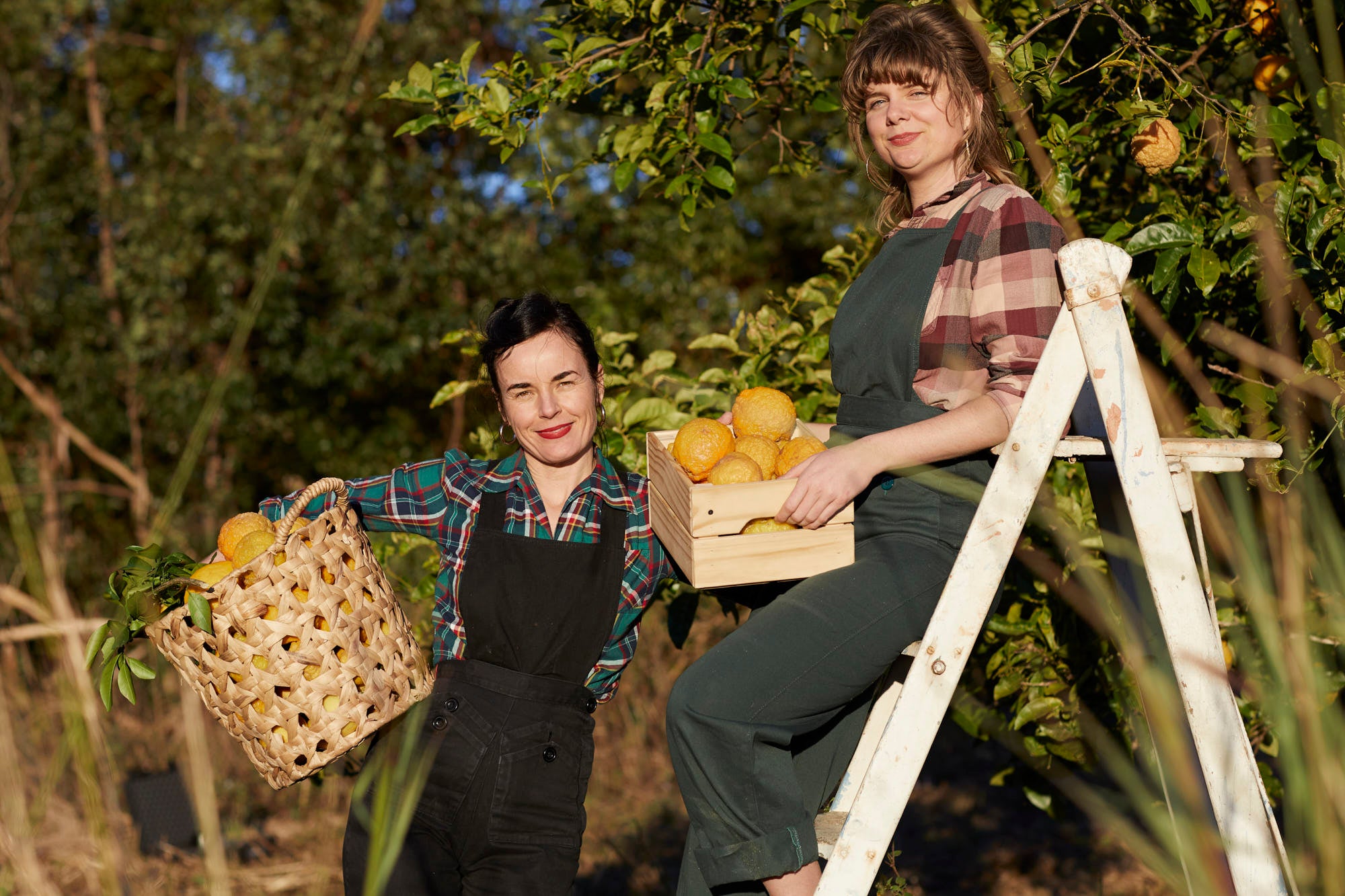 Resilience through Gifting: Supporting Producers Affected by Adversities with Madebox